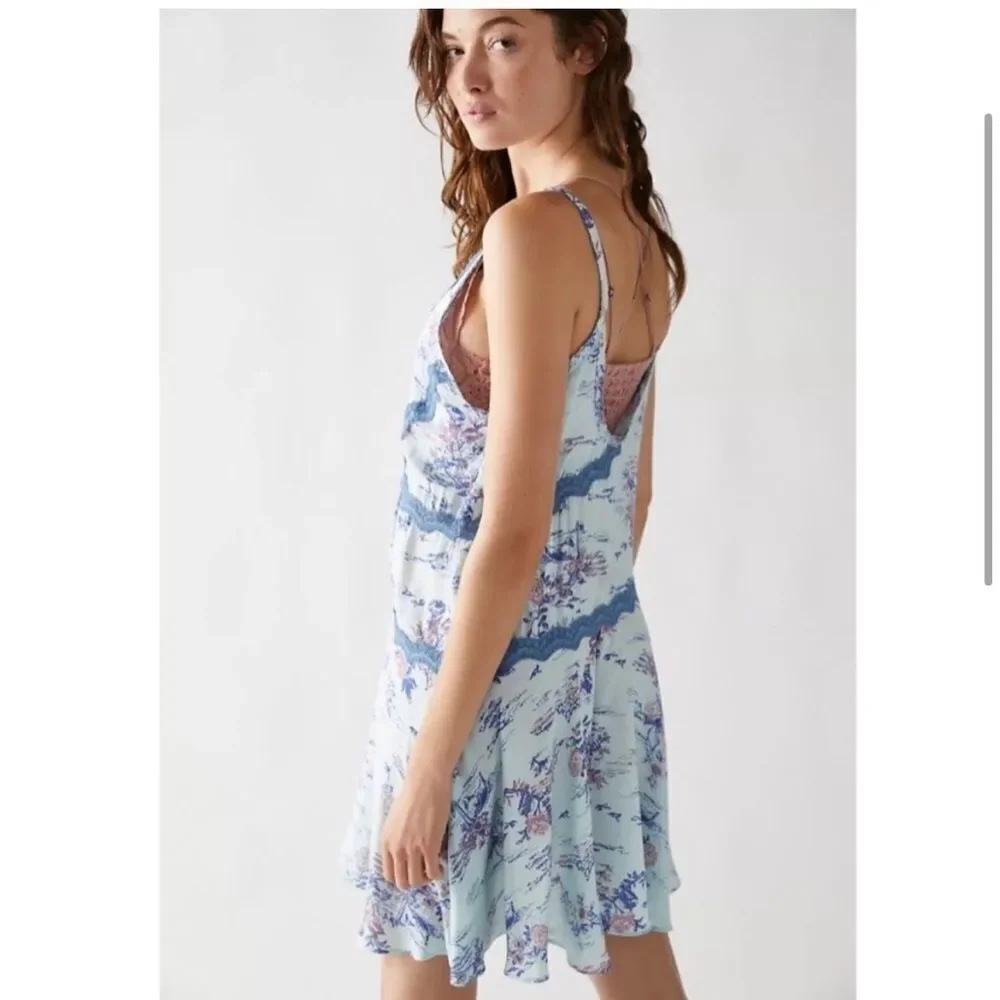 Free People intimately Slip My Mind Printed Trapeze Dress size Small - Picture 3 of 8